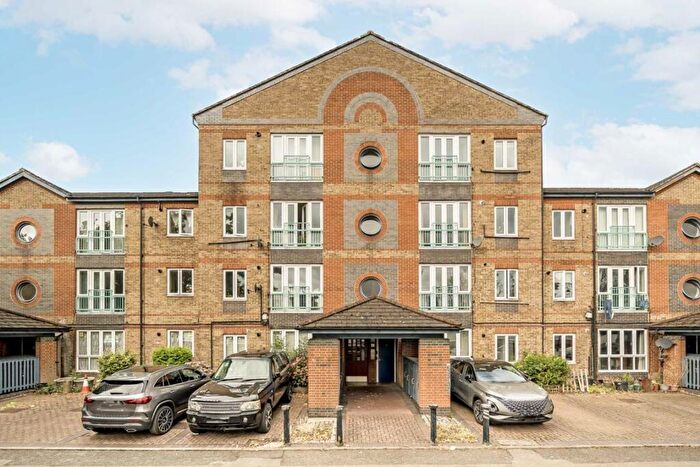 2 Bedroom Flat To Rent In Deptford Wharf, Deptford Wharf, SE8