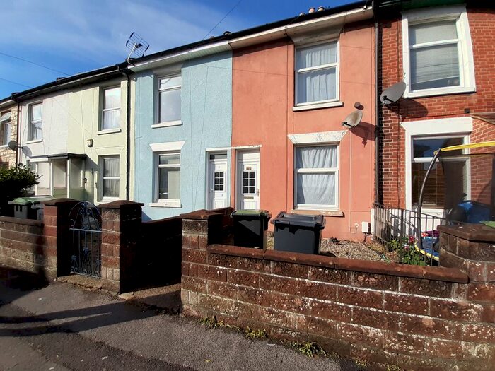 2 Bedroom Terraced House To Rent In Bedford Street, Gosport, PO12
