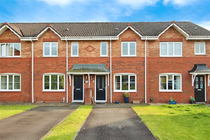 2 Bedroom Terraced House To Rent In Dover Heights, Dunfermline, Fife, KY11