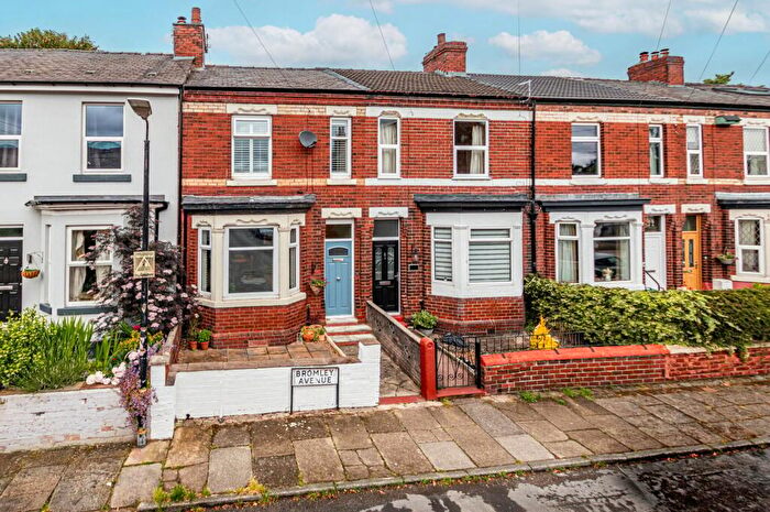 3 Bedroom Terraced House For Sale In Bromley Avenue, Flixton, Manchester, M41