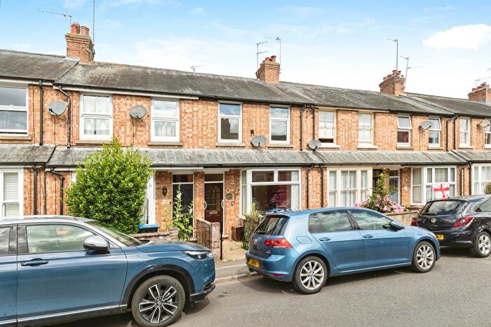 3 Bedroom Terraced House For Sale In Clarence Road, Stony Stratford, Milton Keynes, MK11