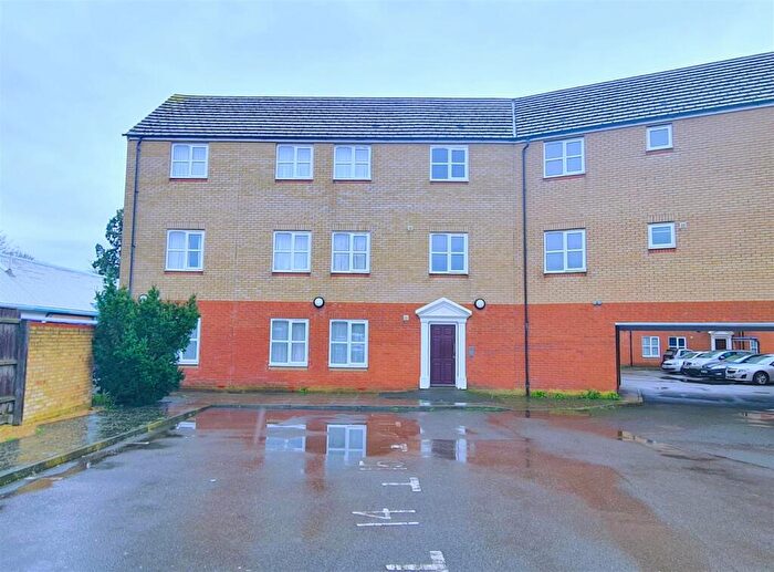 2 Bedroom Flat To Rent In Bentley House, Abbeygate Court, March, PE15