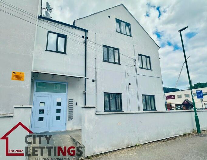 2 Bedroom Flat To Rent In Mansfield Road, NG5