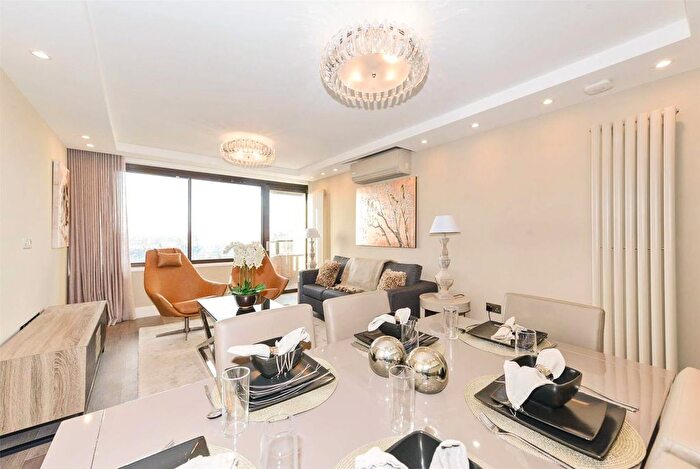 3 Bedroom Flat To Rent In Finchley Road, London, NW3
