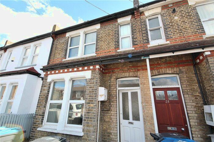 1 Bedroom Flat To Rent In Crowther Road, South Norwood, London, SE25