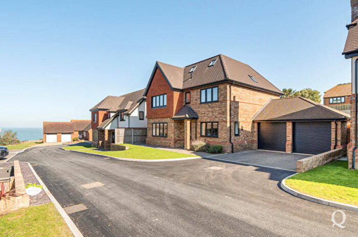 5 Bedroom Detached House For Sale In Shaw Close, Scarborough Drive, Minster On Sea, Sheerness, ME12