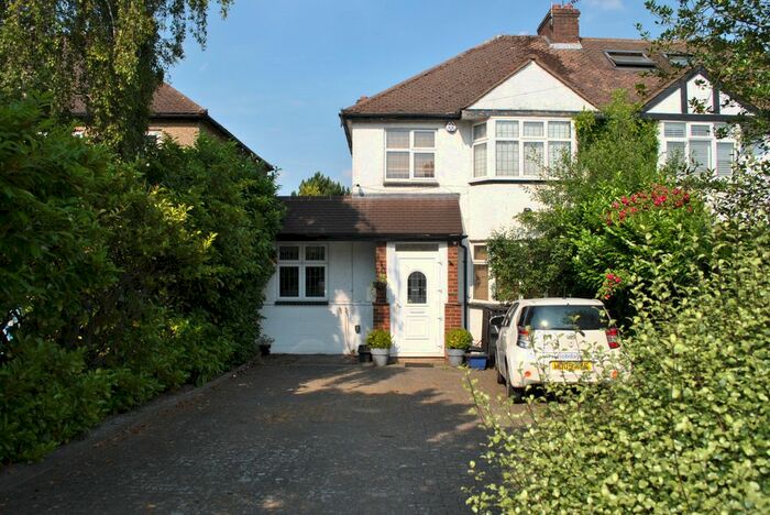 4 Bedroom Semi-Detached House To Rent In Southgate Road, Potters Bar, EN6