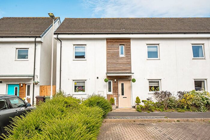 3 Bedroom Semi Detached House For Sale In Plymview Close, PL3