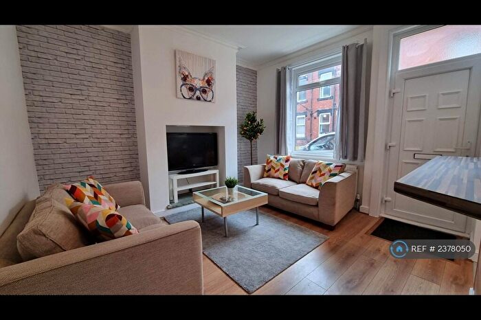 2 Bedroom Terraced House To Rent In Stanley Terrace, Armley, Leeds, LS12