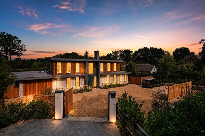 5 Bedroom Detached House For Sale In Goose Rye Road, Worplesdon, Guildford, Surrey, GU3