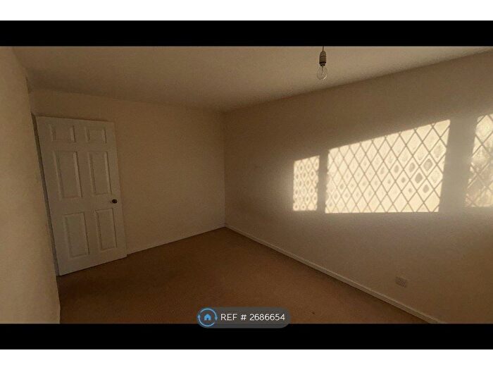 3 Bedroom Terraced House To Rent In Arundel Road, Coventry, CV3