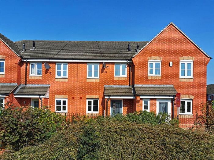 2 Bedroom Terraced House To Rent In Eden Close, Hilton, DE65