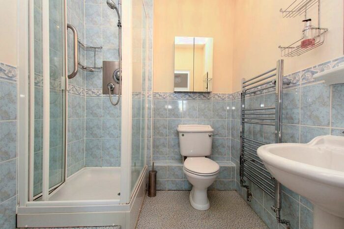2 Bedroom Retirement Property For Sale In Ravens Court, Castle Village, Berkhamsted, Hertfordshire, HP4