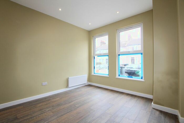 Studio To Rent In Torridon Road, London, SE6