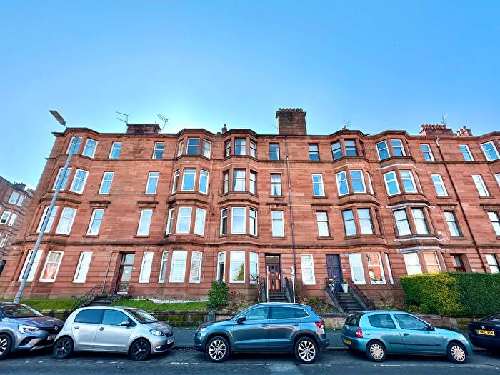 2 Bedroom Flat To Rent In Crow Road, Broomhill, Glasgow, G11