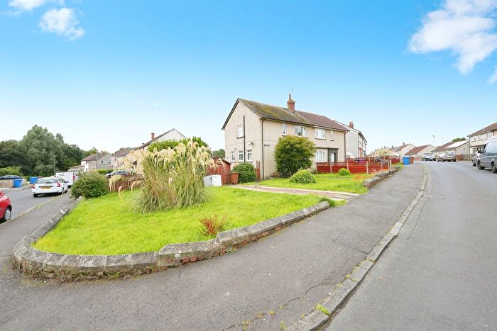 3 Bedroom Semi-Detached House For Sale In Craig View, Springside, Irvine, KA11