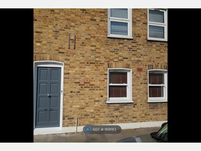 1 Bedroom Flat To Rent In Langford Road, London, SW6