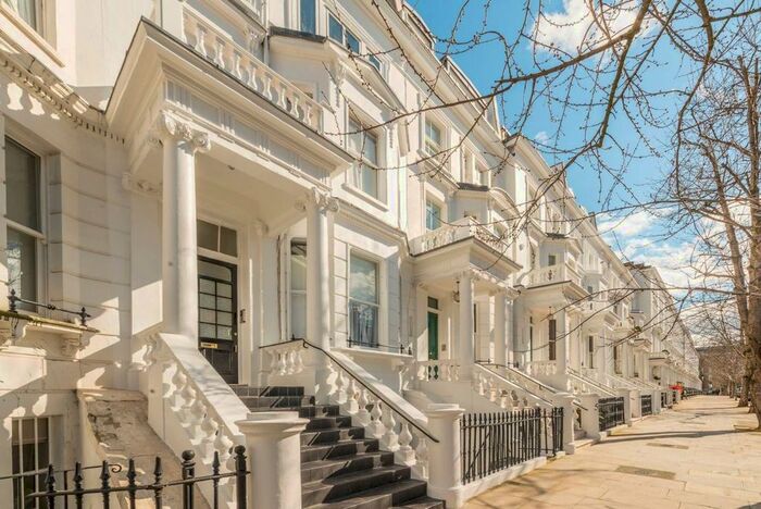 Studio To Rent In Palace Gardens Terrace, W8