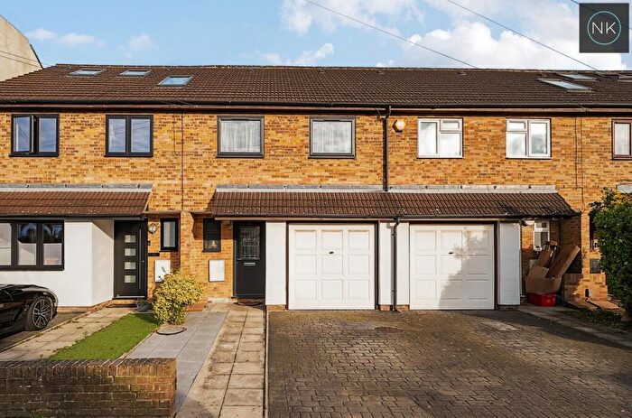 3 Bedroom Terraced House To Rent In Kays Terrace, Walpole Road, South Woodford, London, E18