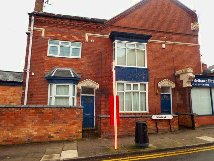 1 Bedroom Flat To Rent In Bond Street, Stirchley, Birmingham, B30