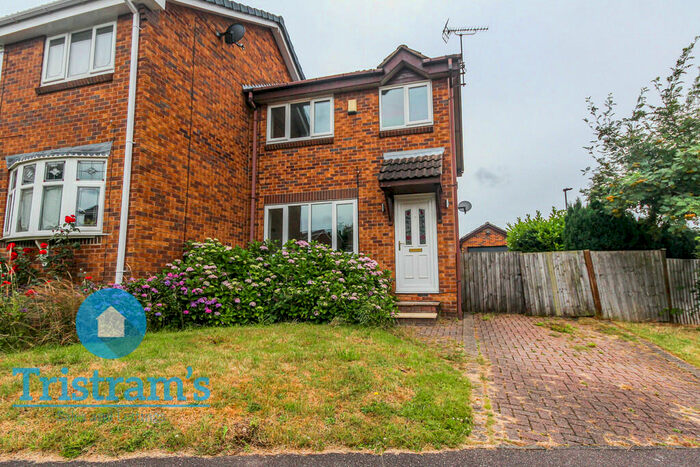 3 Bedroom Semi-Detached House To Rent In Santolina Drive, Oakwood, DE21