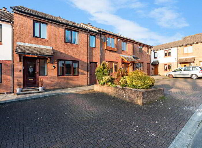 3 Bedroom TownHouse For Sale In Hopedene Mews, Belfast, BT4
