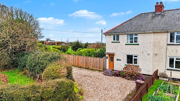 3 Bedroom Semi-Detached House For Sale In Puddington, Tiverton, EX16