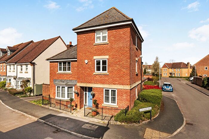 5 Bedroom Town House For Sale In Whittingham Drive, Wroughton, SN4