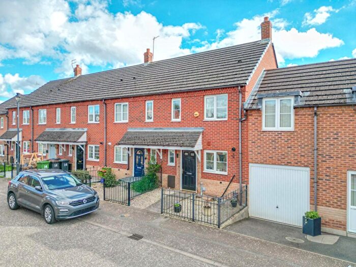 2 Bedroom Terraced House For Sale In Whitebeam Way, Nuneaton, CV10