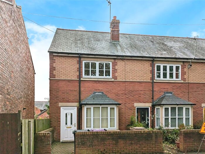 3 Bedroom End Of Terrace House To Rent In Oak Street, Oswestry, Shropshire, SY11