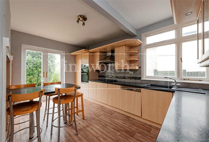 4 Bedroom Semi-Detached House To Rent In Mount Pleasant Road, London, NW10