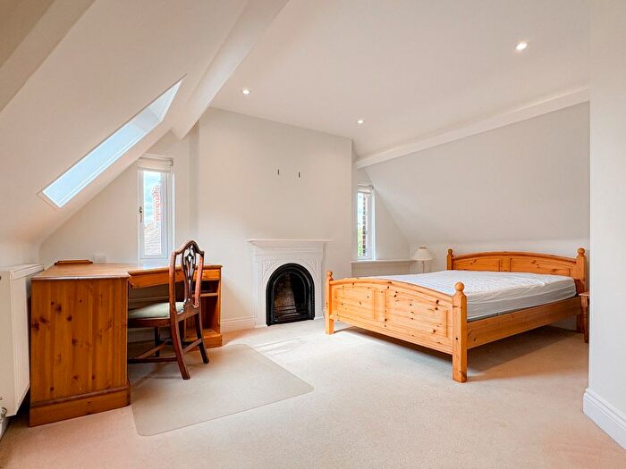 2 Bedroom Flat To Rent In Mortimer Hall, The Street, Mortimer, Reading, Berkshire, RG7