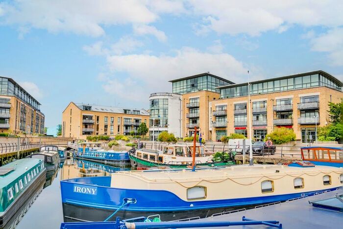 2 Bedroom Flat To Rent In Ferry Quays, Brentford Riverside, TW8