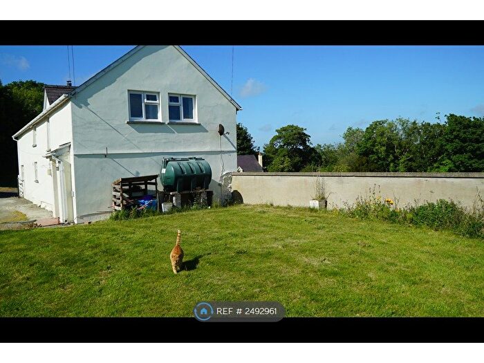 3 Bedroom Flat To Rent In Llwyn Grawys, Llangoedmor, Cardigan, SA43