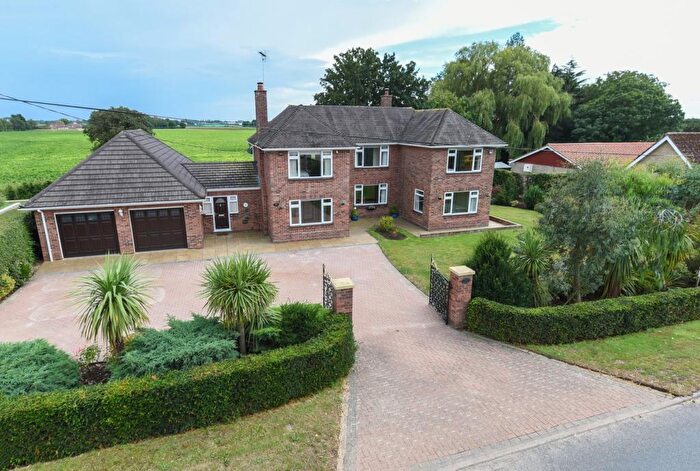 4 Bedroom Detached House For Sale In Main Street, Gedney Dyke, Spalding, PE12