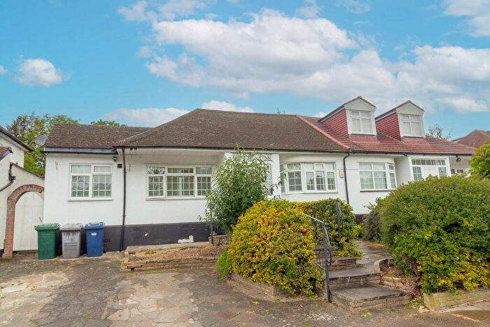 2 Bedroom Semi-Detached Bungalow For Sale In Highview Gardens, Edgware, HA8