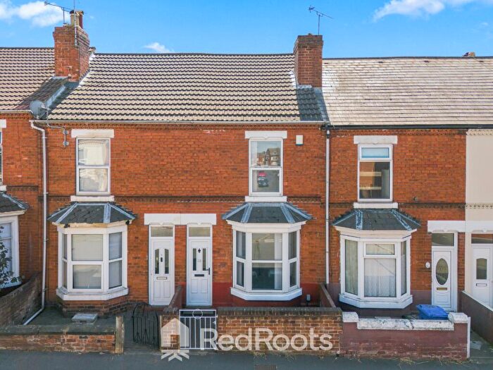 3 Bedroom Terraced House For Sale In Stanhope Road, Doncaster, South Yorkshire, DN1
