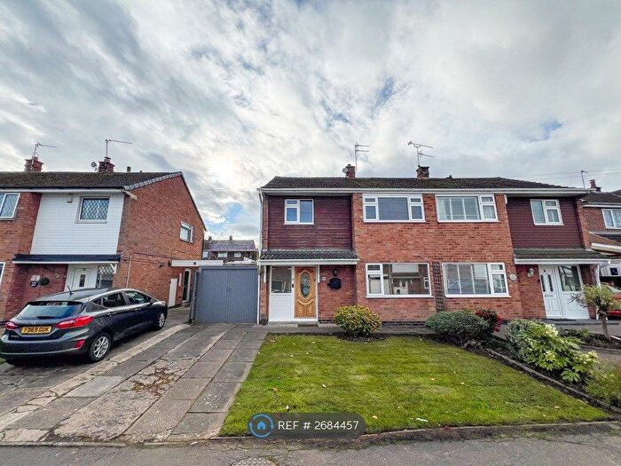3 Bedroom Semi Detached House To Rent In Penzance Avenue, Wigston, LE18
