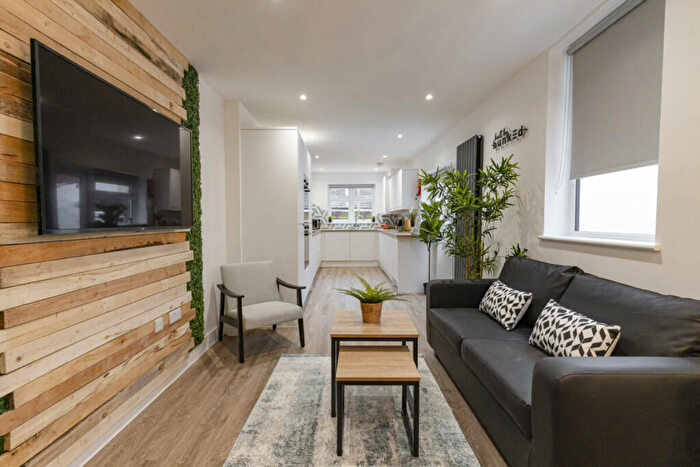 7 Bedroom Terraced House To Rent In Baileys Road, Southsea, Portsmouth, PO5