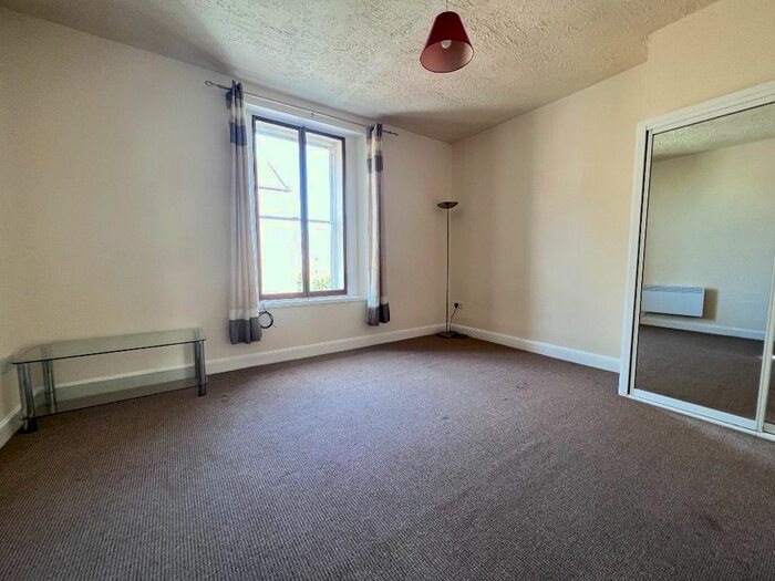 1 Bedroom Flat To Rent In Blackness Street, West End, Dundee, DD1
