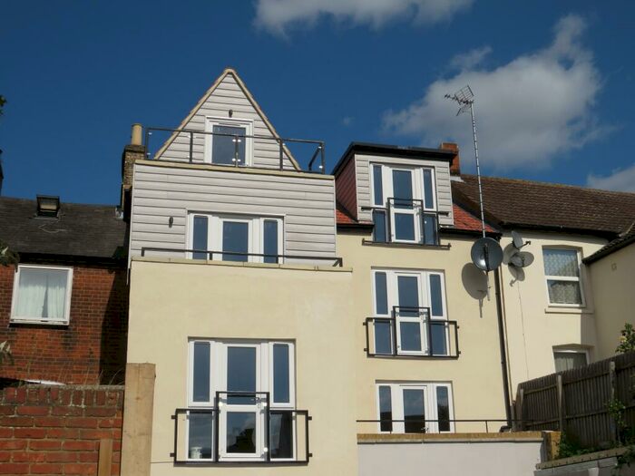 1 Bedroom Flat To Rent In Woodbridge Road, Ipswich, IP4