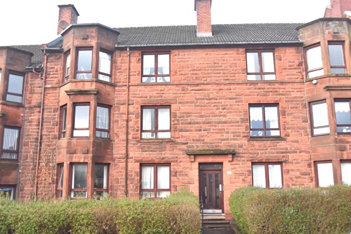 2 Bedroom Flat For Sale In Cumbernauld Road, Glasgow, G33