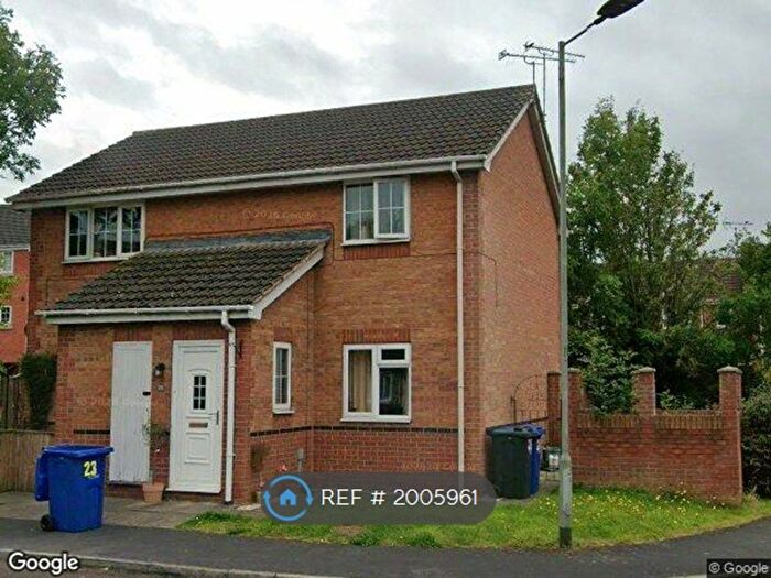 2 Bedroom Flat To Rent In Scawthorpe, Doncaster, DN5