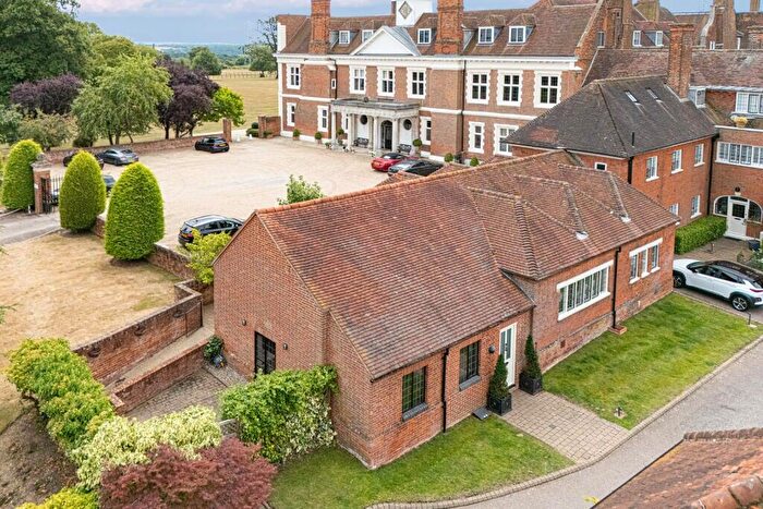 5 Bedroom Bungalow For Sale In Hill Hall, Theydon Mount, Epping, CM16