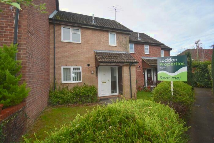 2 Bedroom Terraced House To Rent In Exeter Close, Basingstoke, RG22