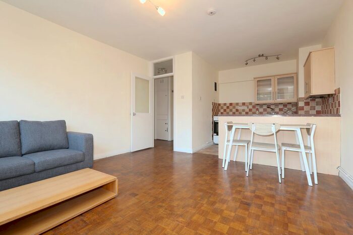 1 Bedroom Flat To Rent In Southampton Row, Holborn, WC1B