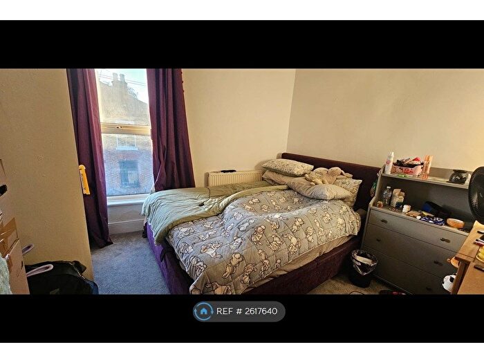 1 Bedroom Flat To Rent In Northenden Road, Sale, M33