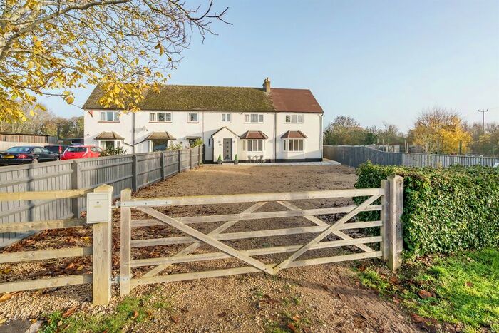 1 Bedroom Flat To Rent In Henley Road, Sandford On Thames, OX4