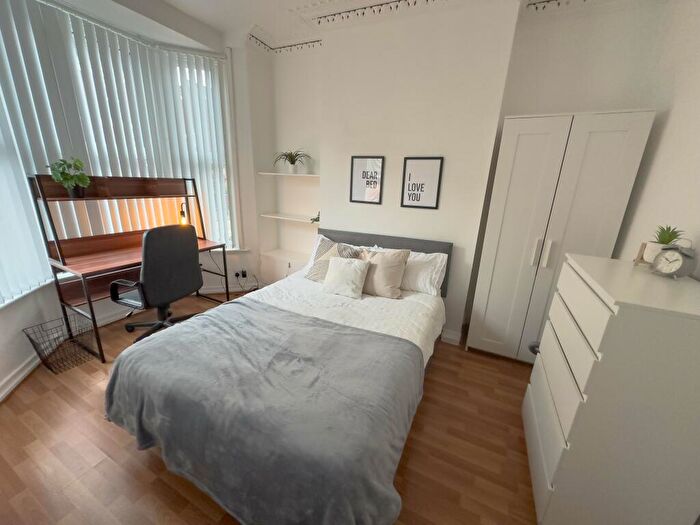 4 Bedroom House To Rent In Albert Edward Road, L7