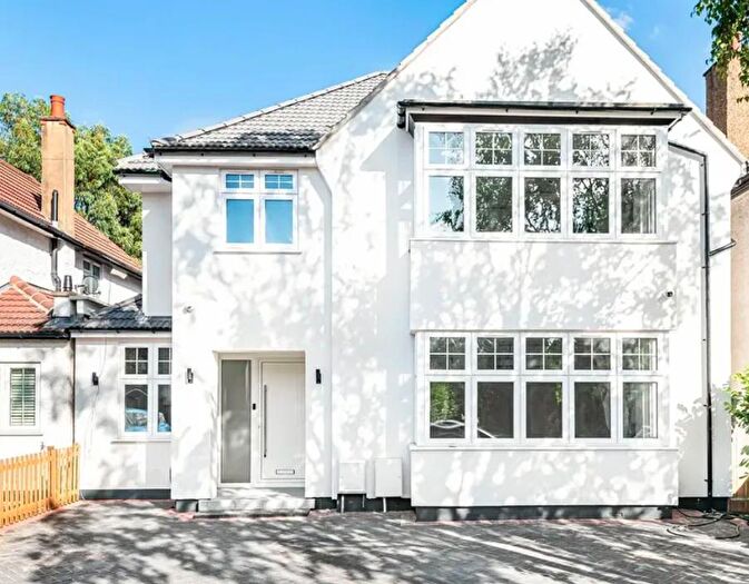 7 Bedroom House To Rent In Beech Walk, Mill Hill, NW7